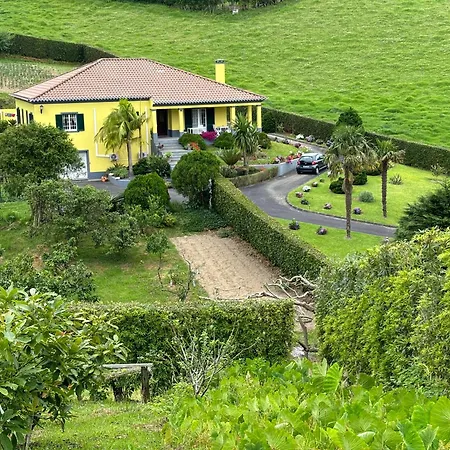 Quinta Palmeiras بيت ضيافة 3*