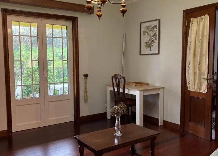 بيت ضيافة Quinta Palmeiras 3*