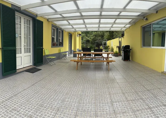 Pensión Quinta Palmeiras Povoacao (Sao Miguel)